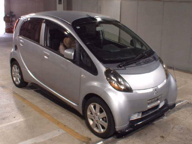 MITSUBISHI I