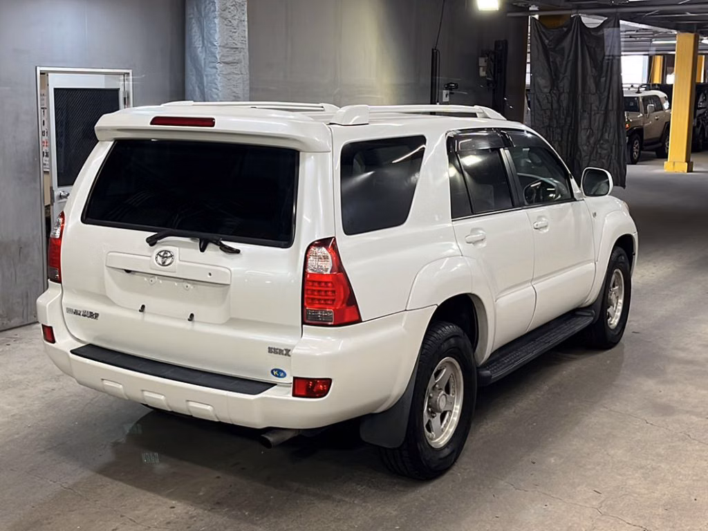 TOYOTA HILUX SURF