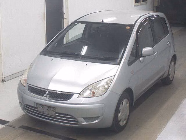 MITSUBISHI COLT