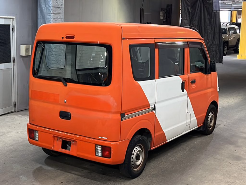 MITSUBISHI MINICAB
