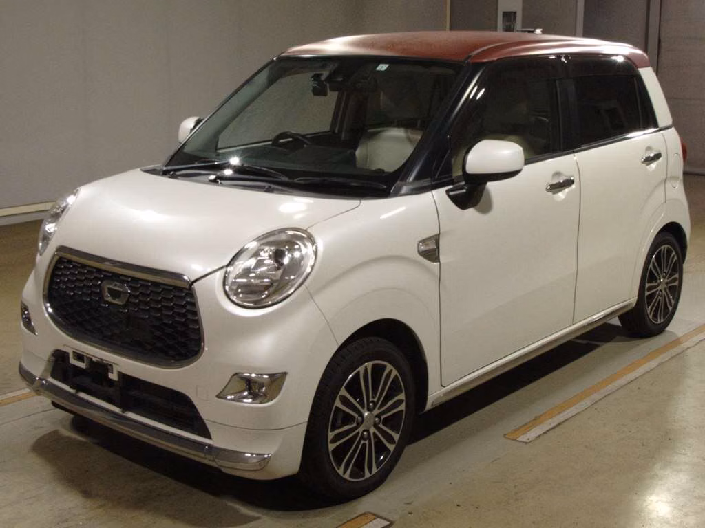 DAIHATSU CAST