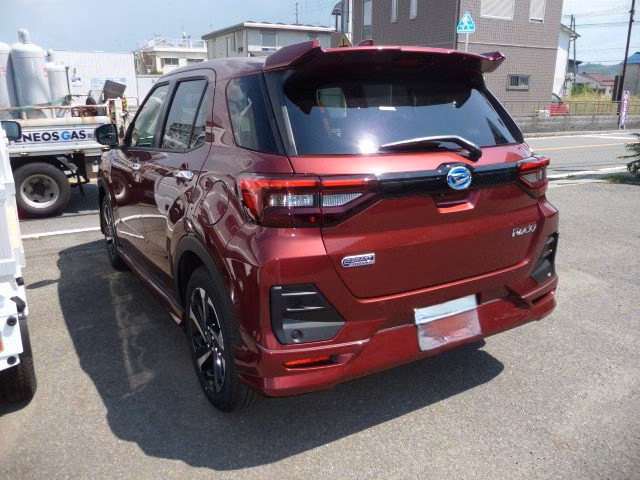 DAIHATSU ROCKY