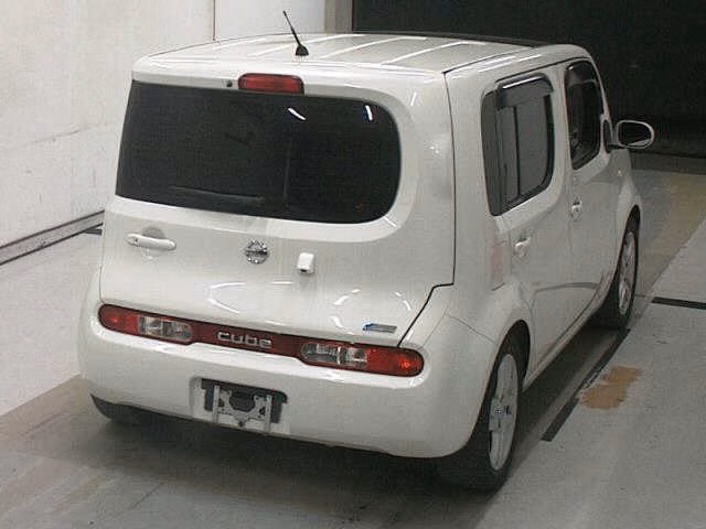 NISSAN CUBE