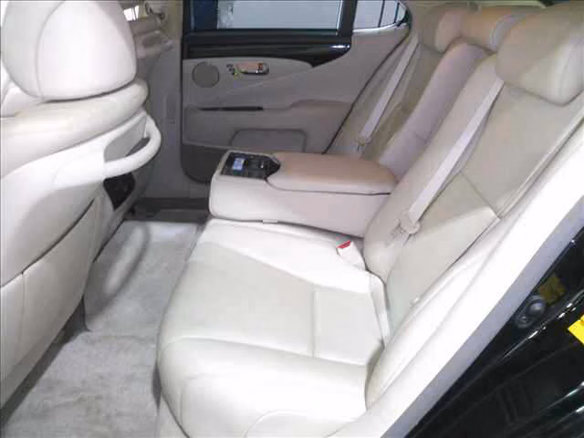 LEXUS LS460