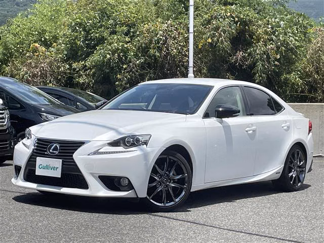 Lexus IS300h