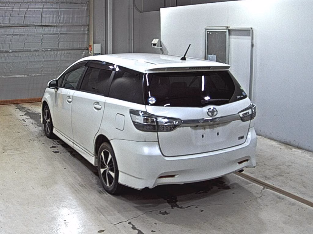 TOYOTA WISH