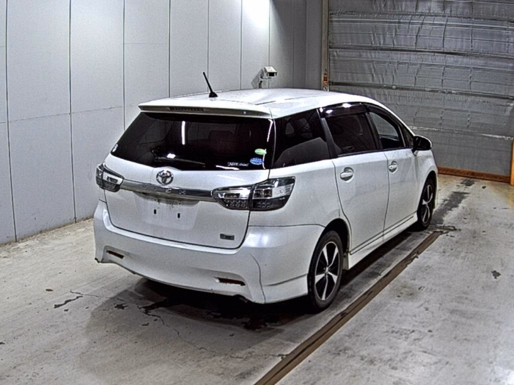 TOYOTA WISH
