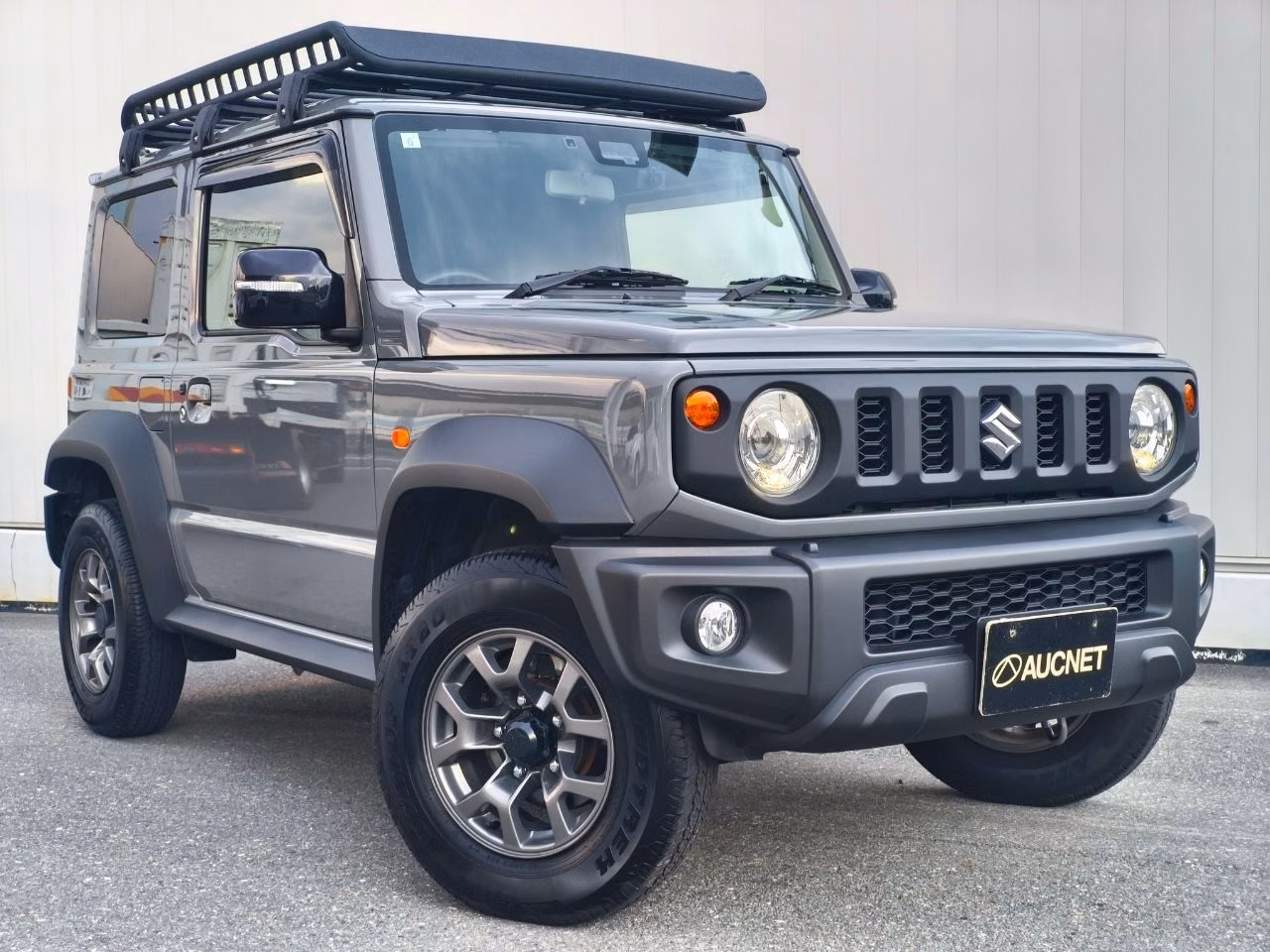 SUZUKI JIMNY SIERRA