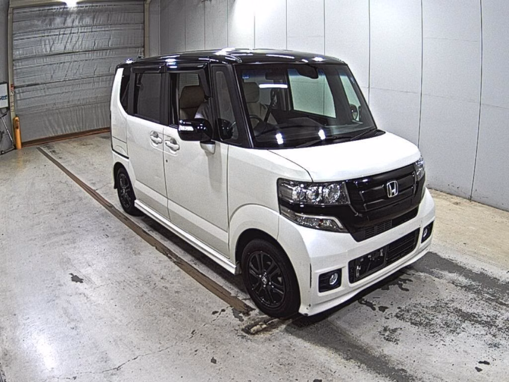 HONDA N-BOX