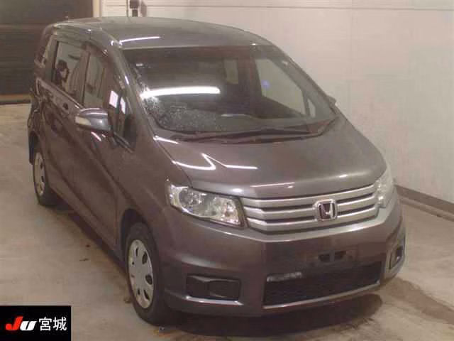 HONDA FREED SPIKE