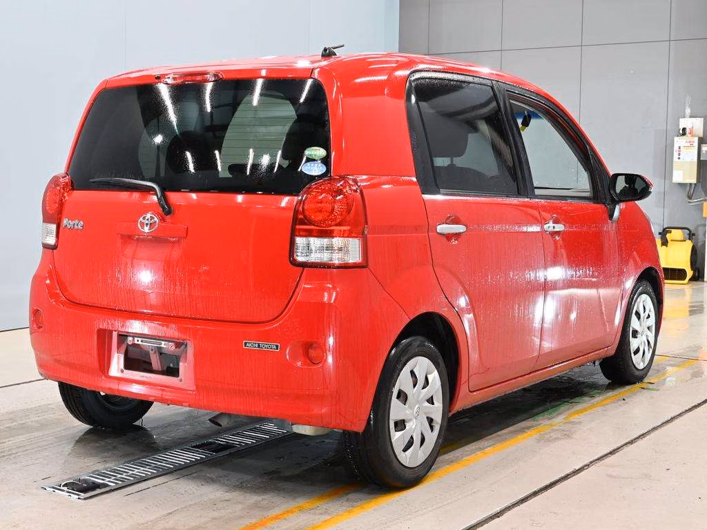 TOYOTA PORTE