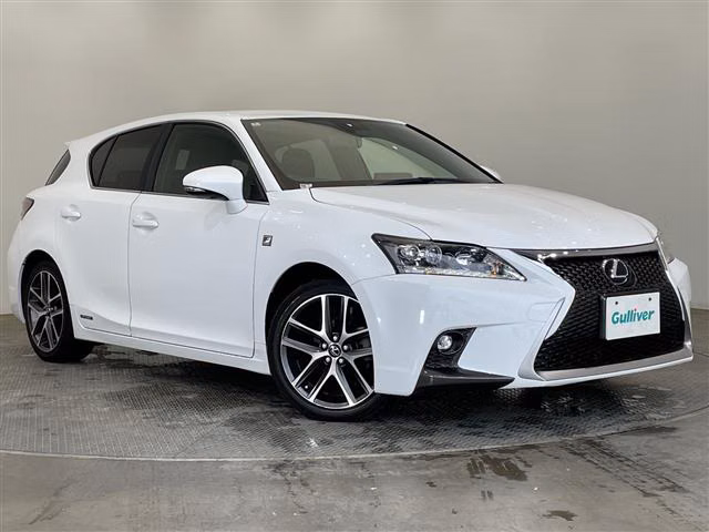 LEXUS CT200H