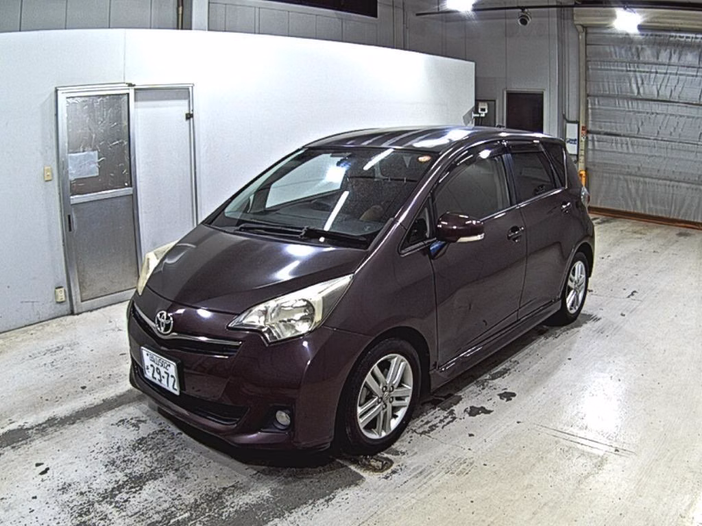 TOYOTA RACTIS