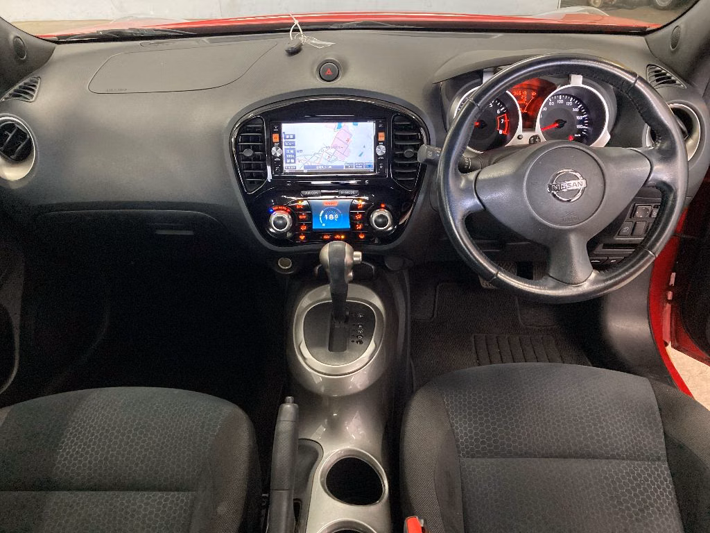 NISSAN JUKE