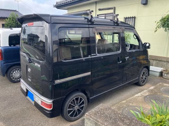 DAIHATSU ATRAI