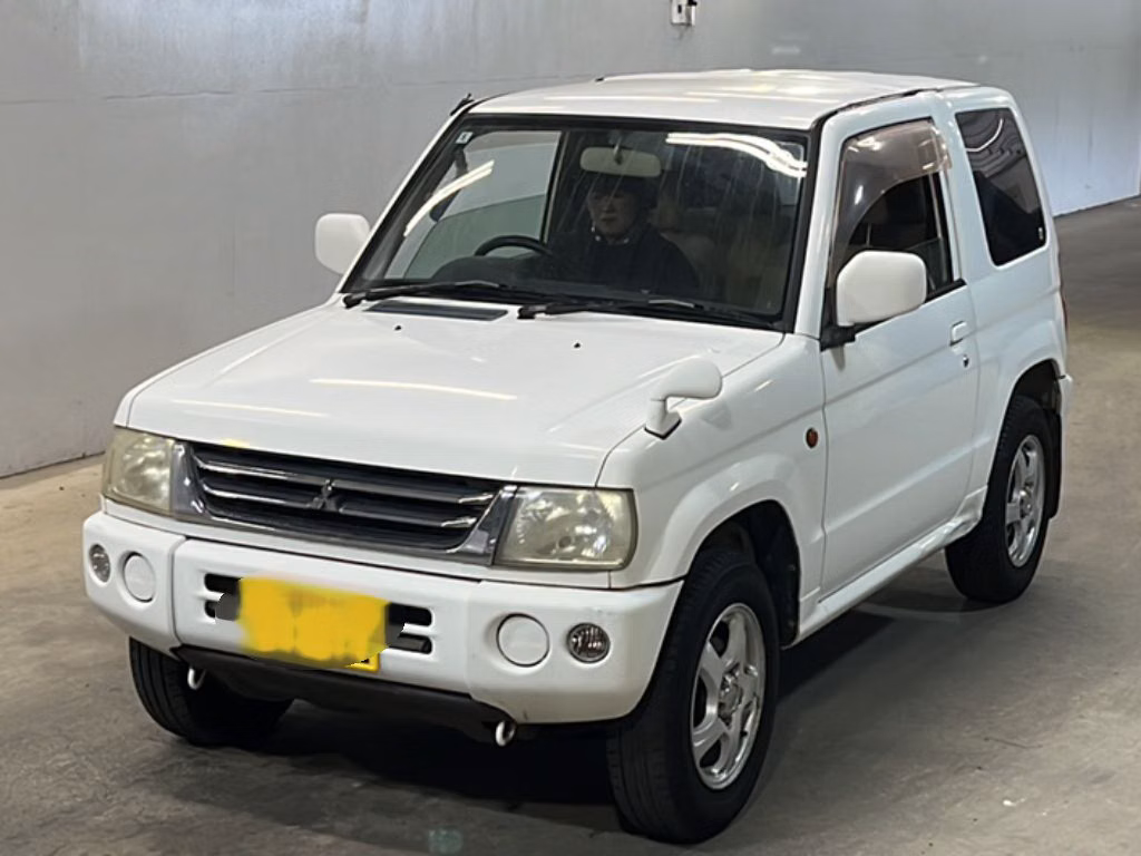 MITSUBISHI PAJERO MINI