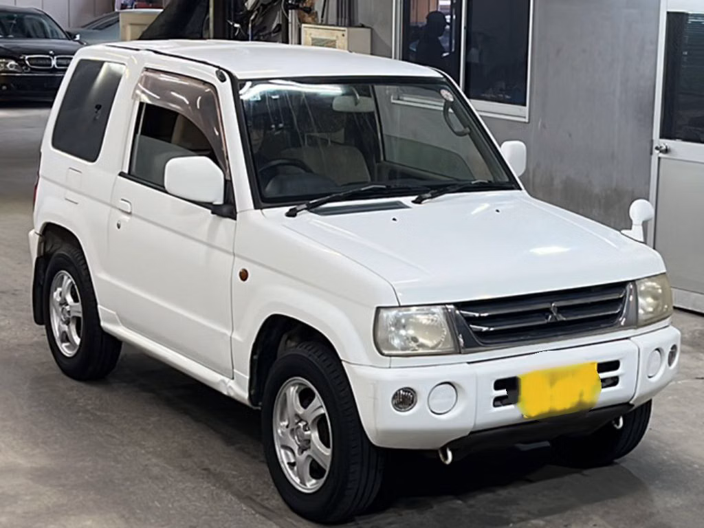 MITSUBISHI PAJERO MINI