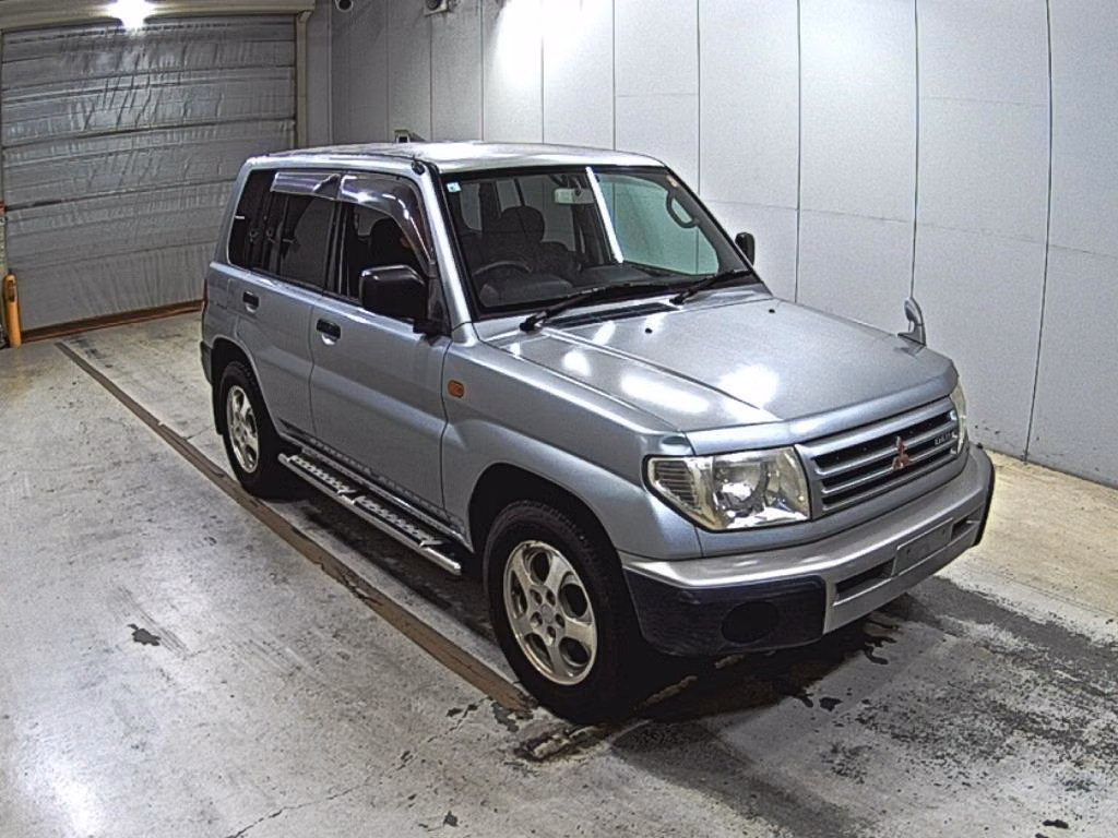 MITSUBISHI PAJERO IO