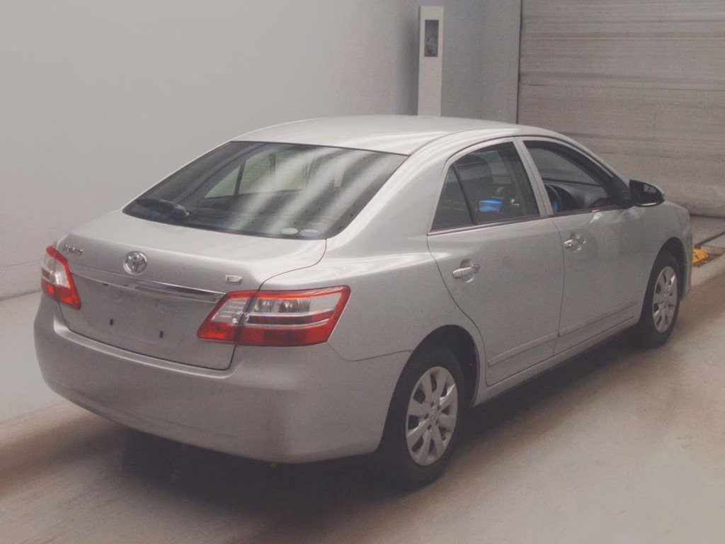 TOYOTA PREMIO