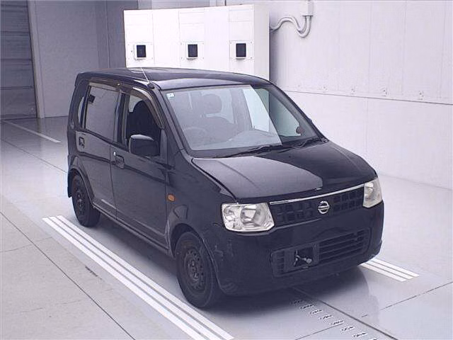 Nissan Otti