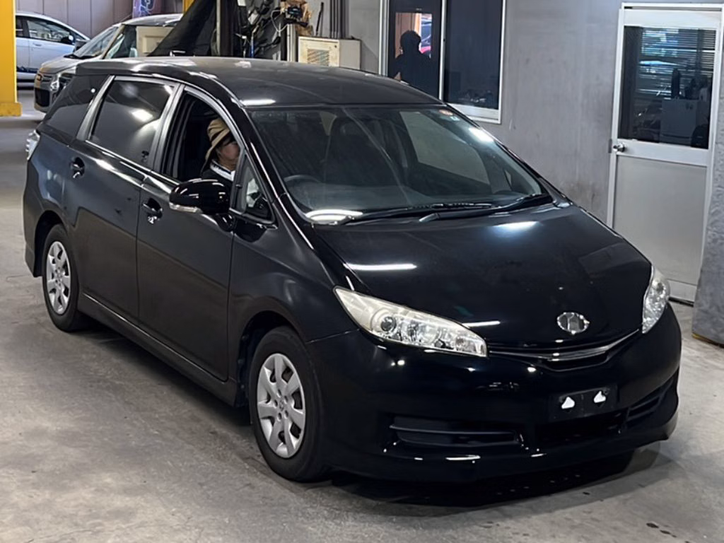TOYOTA WISH