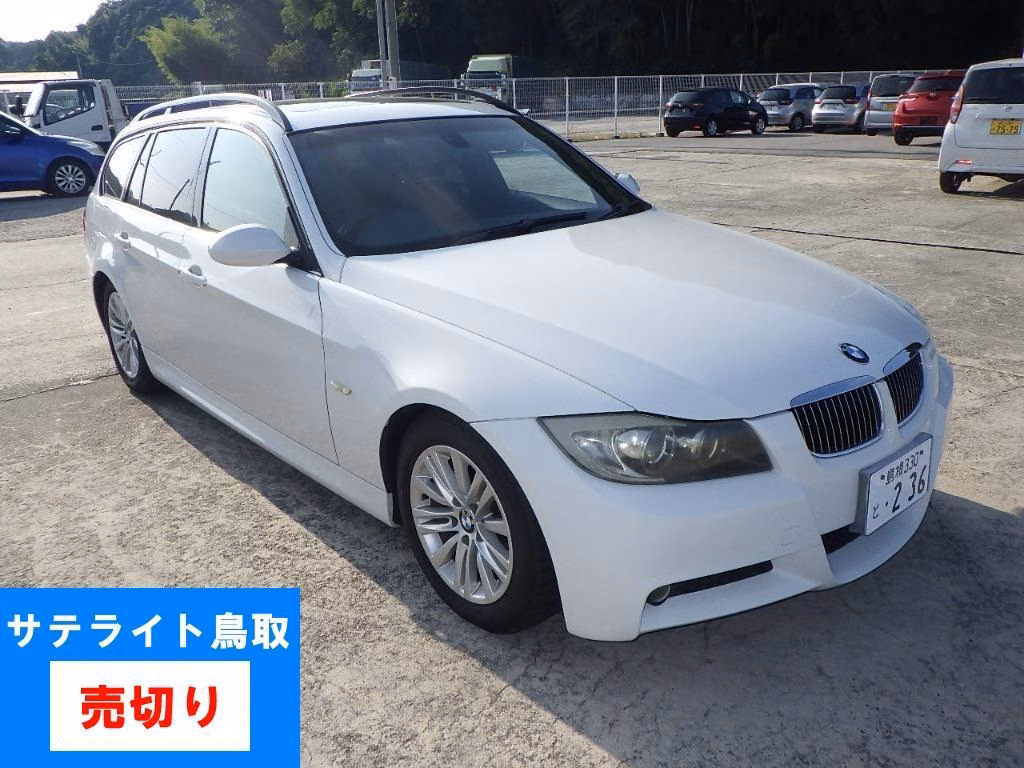 BMW 3-SERIES