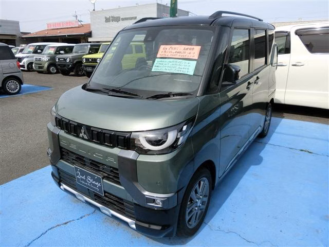 MITSUBISHI DELICA MINI