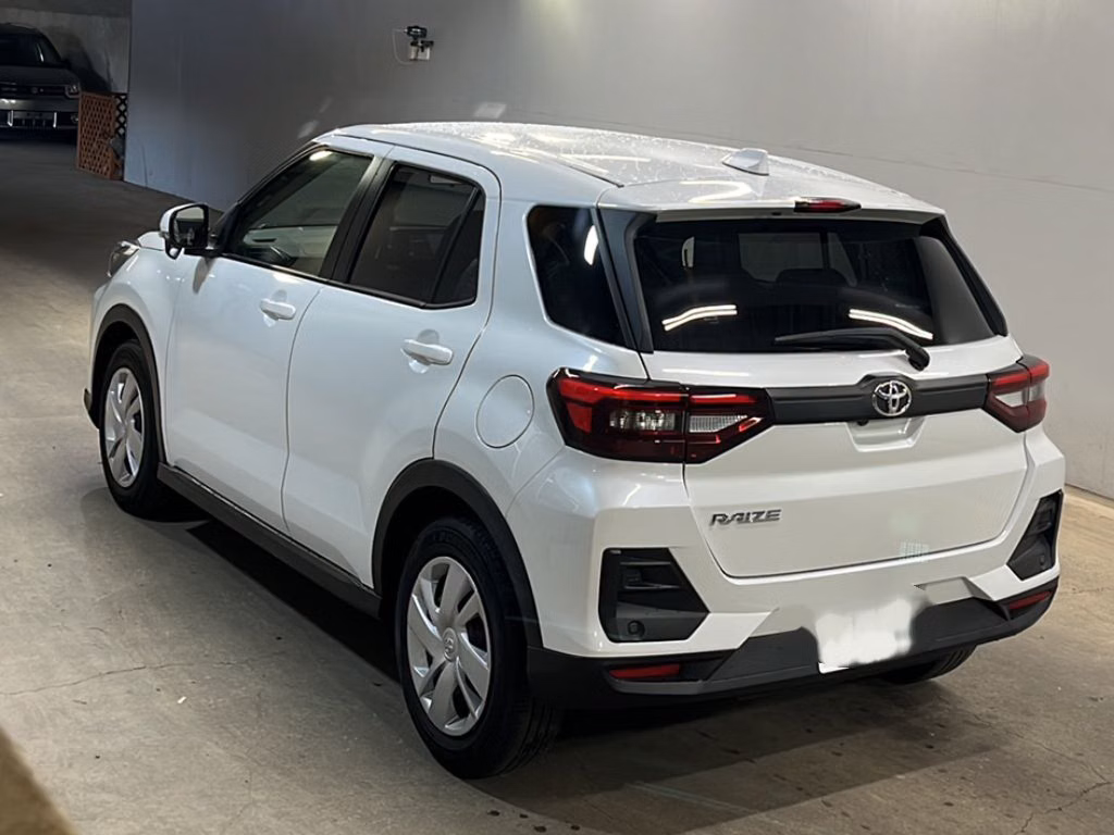 TOYOTA RAIZE
