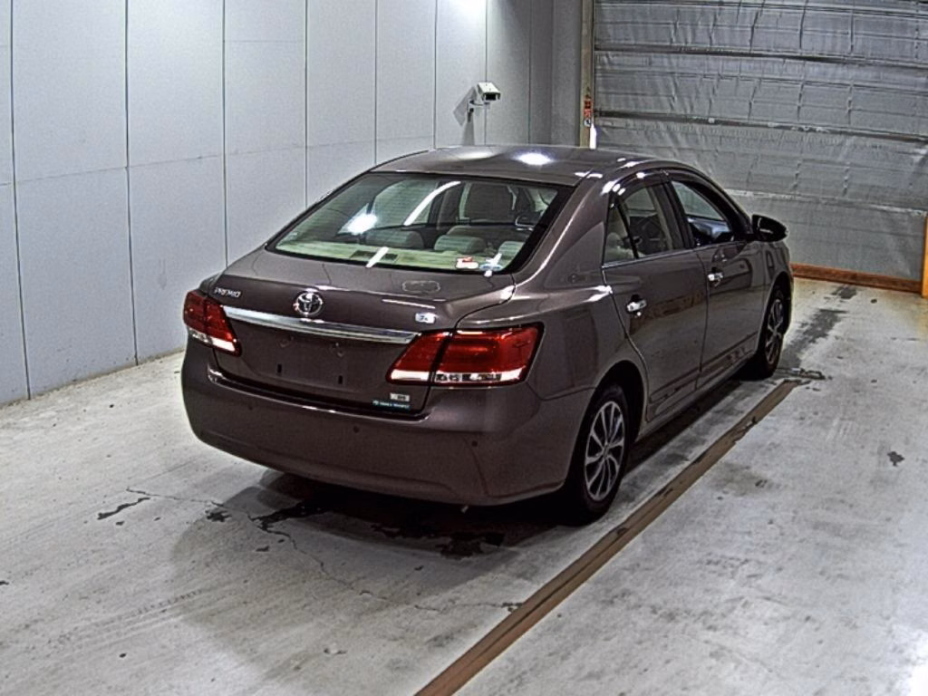TOYOTA PREMIO