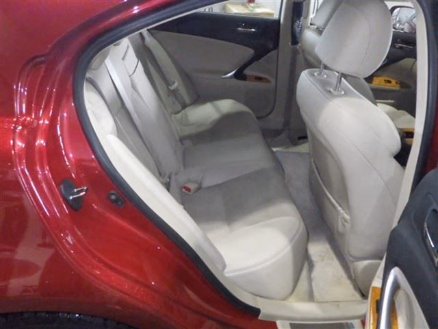 LEXUS IS250