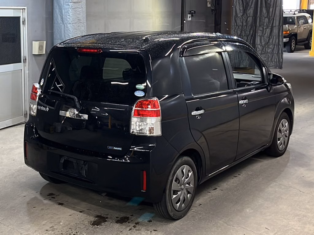 TOYOTA SPADE