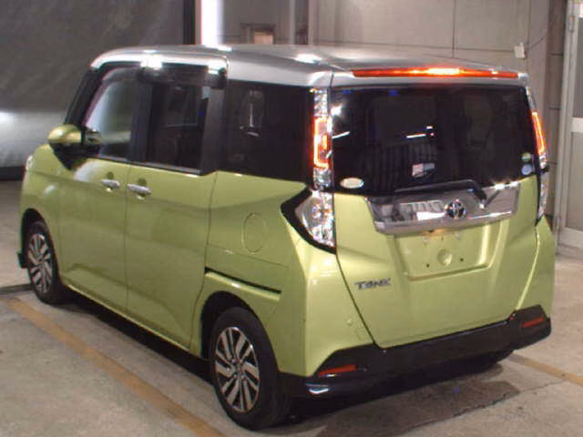 TOYOTA TANK