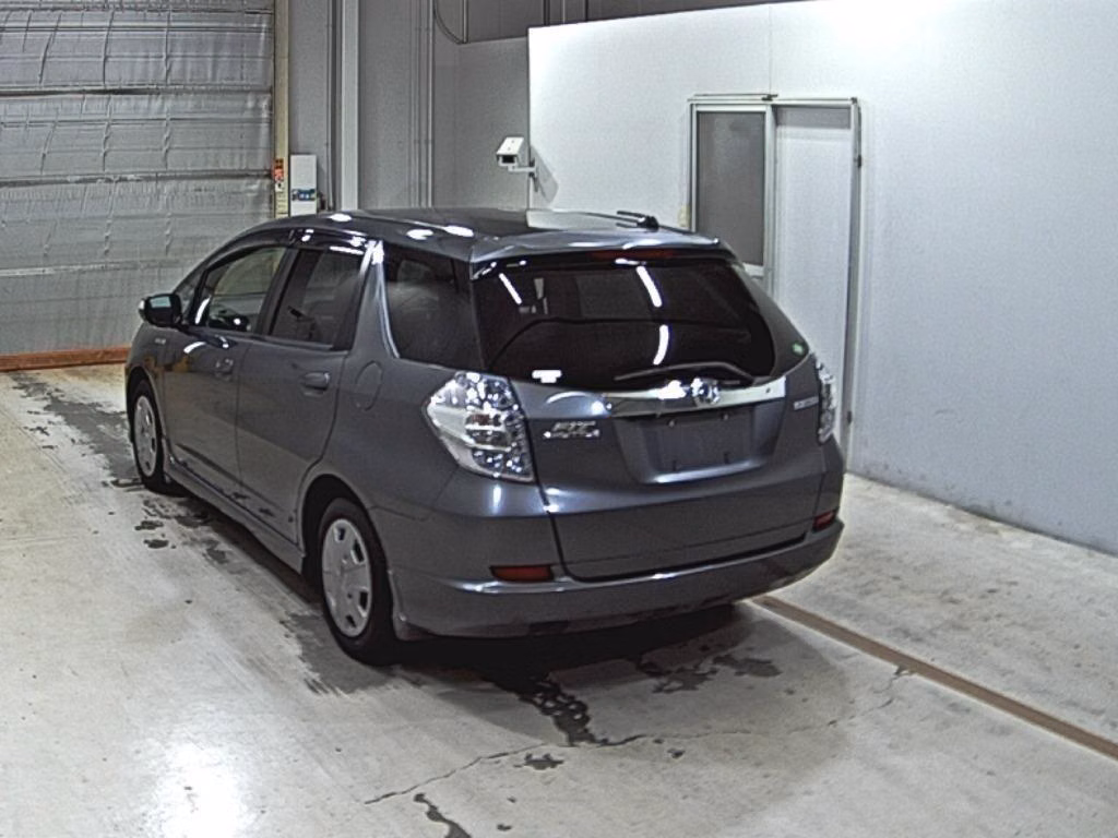 HONDA FIT SHUTTLE