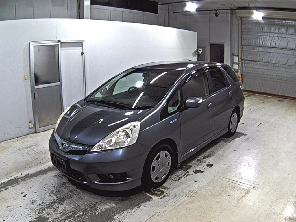 HONDA FIT SHUTTLE