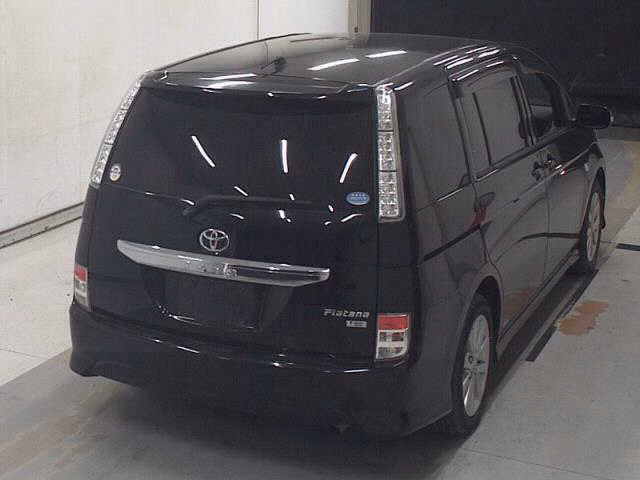 TOYOTA ISIS