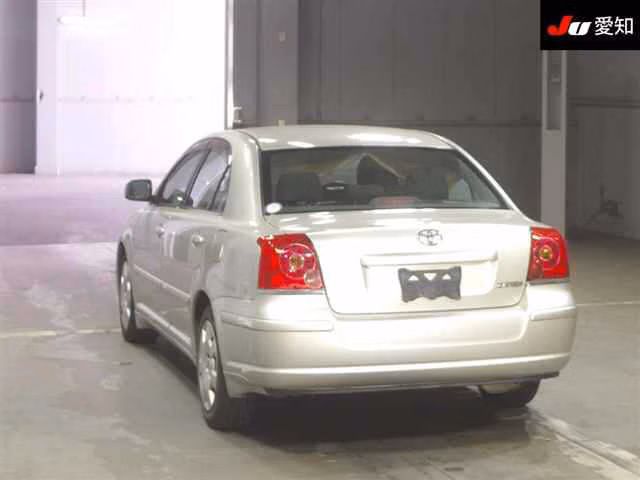 TOYOTA AVENSIS