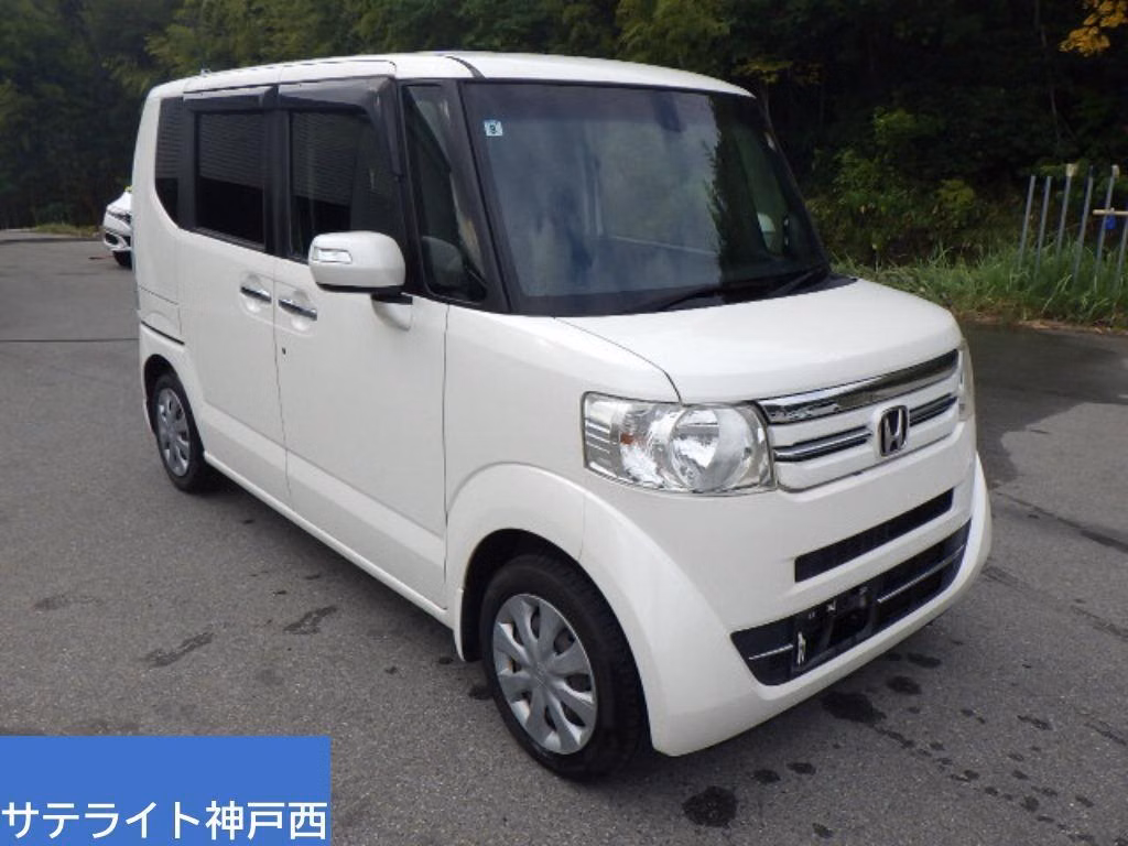 HONDA N-BOX