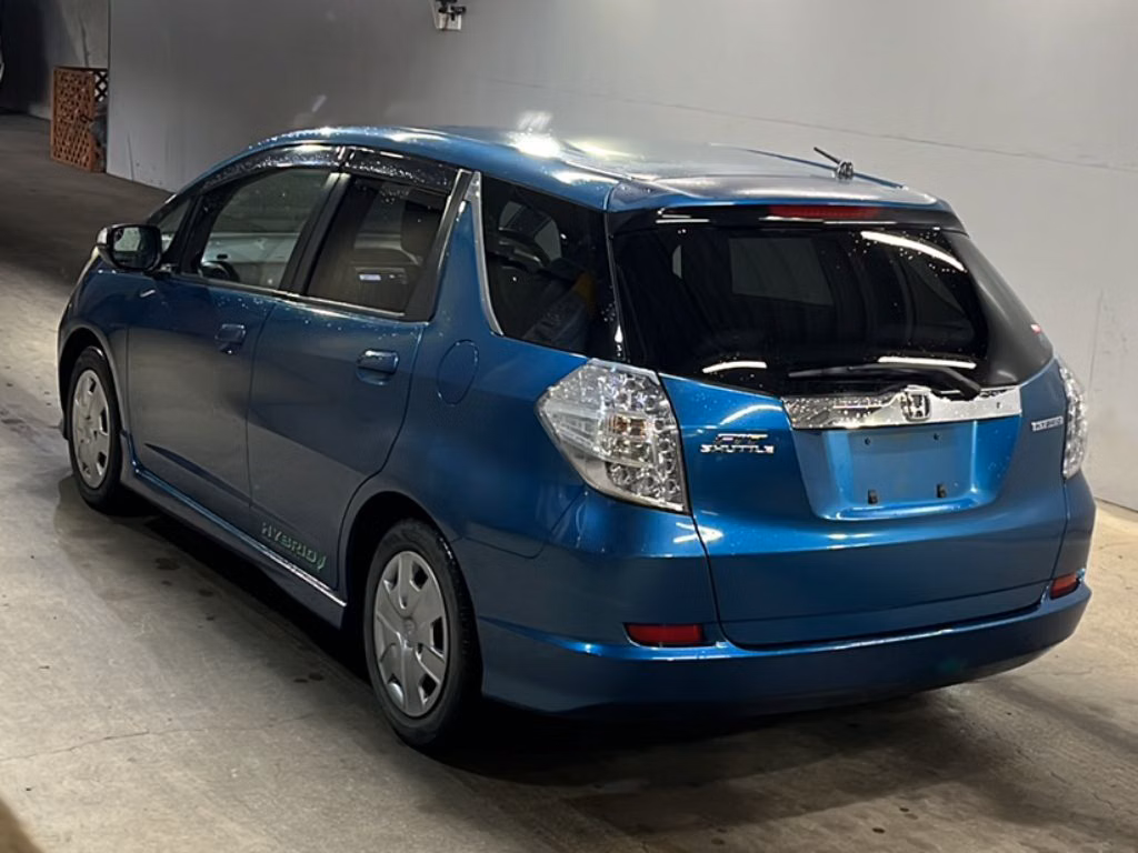 HONDA FIT SHUTTLE