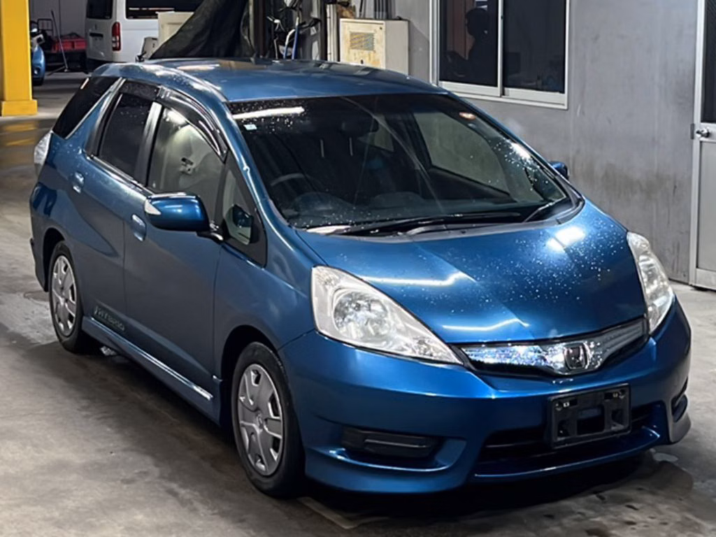 HONDA FIT SHUTTLE