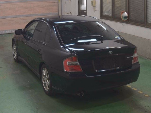 SUBARU LEGACY B4