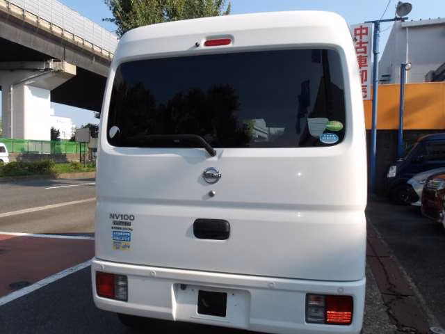 NISSAN NV100 CLIPPER
