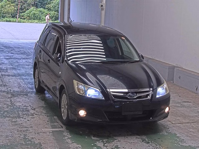 SUBARU EXIGA