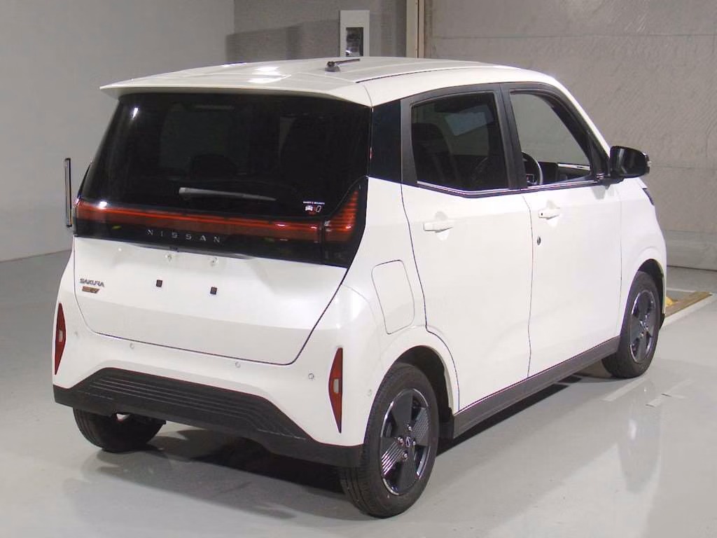 NISSAN SAKURA