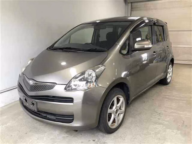 TOYOTA RACTIS
