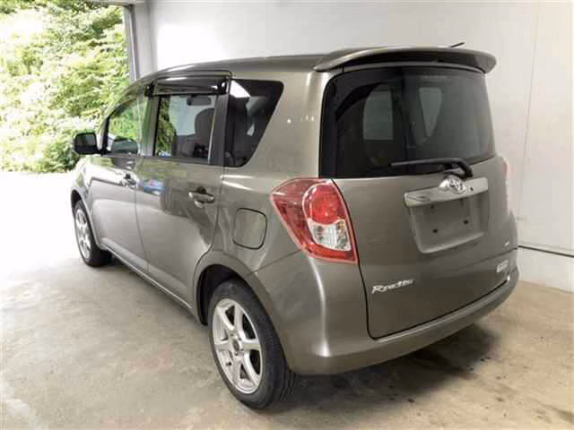 TOYOTA RACTIS