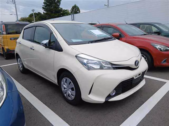 TOYOTA VITZ