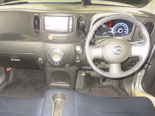 NISSAN CUBE