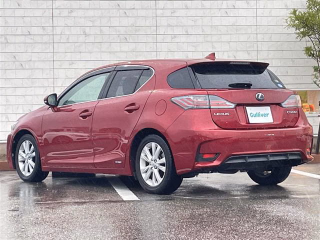 LEXUS CT200H