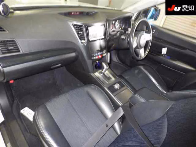 SUBARU LEGACY