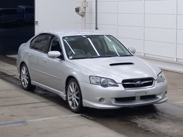 SUBARU LEGACY B4